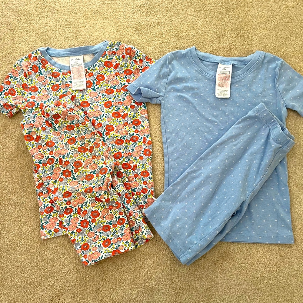 2 Sets of Girls’ Mini Boden Summer PJs Size 5